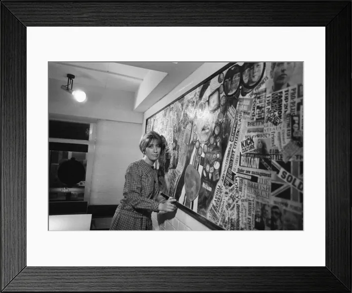 Framed Print : Jean Fairclough, Artist from Bolton, aged 24 years old, pictured with her mural Framed Print : Jean Fairclough, Artist from Bolton, aged 24 years old, pictured with her mural