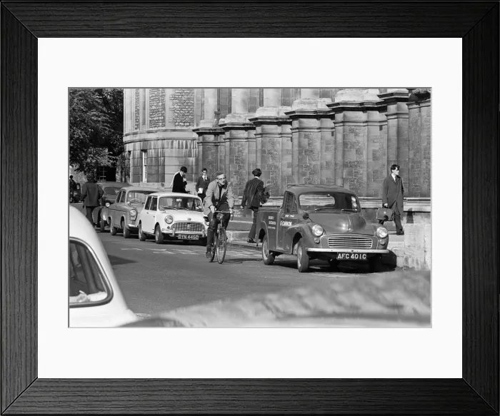 Framed Print : Scenes in Oxford, Oxfordshire. 8th May 1966 Framed Print : Scenes in Oxford, Oxfordshire. 8th May 1966
