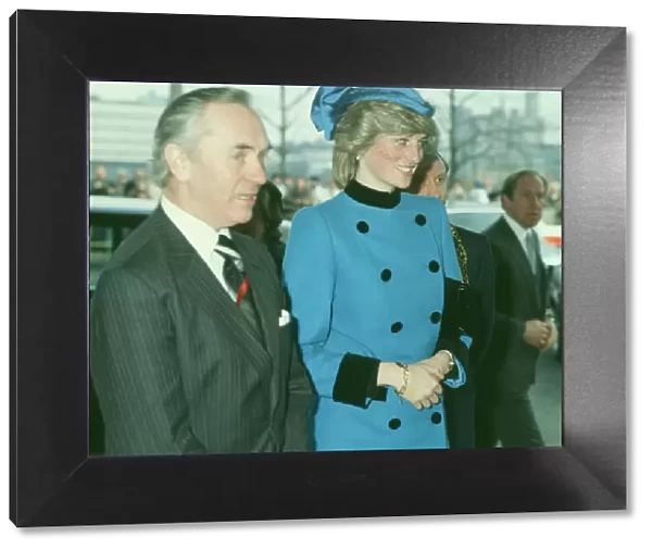 Princess Diana visits the people of Easterhouse in Glasgow. Scotland