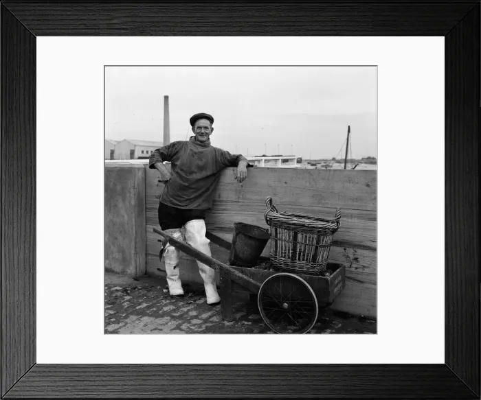 Framed Print : Great Yarmouth and Gorleston Lifeboat crew. 6th November 1959 Framed Print : Great Yarmouth and Gorleston Lifeboat crew. 6th November 1959