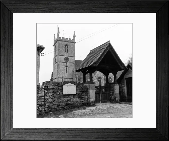 Framed Print : St Martins Church in Bladon, Oxfordshire. Burial place of members of the Churchill Framed Print : St Martins Church in Bladon, Oxfordshire. Burial place of members of the Churchill