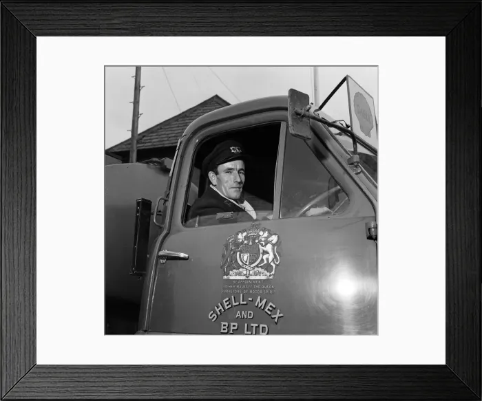Framed Print : Great Yarmouth and Gorleston Lifeboat crew. 6th November 1959 Framed Print : Great Yarmouth and Gorleston Lifeboat crew. 6th November 1959