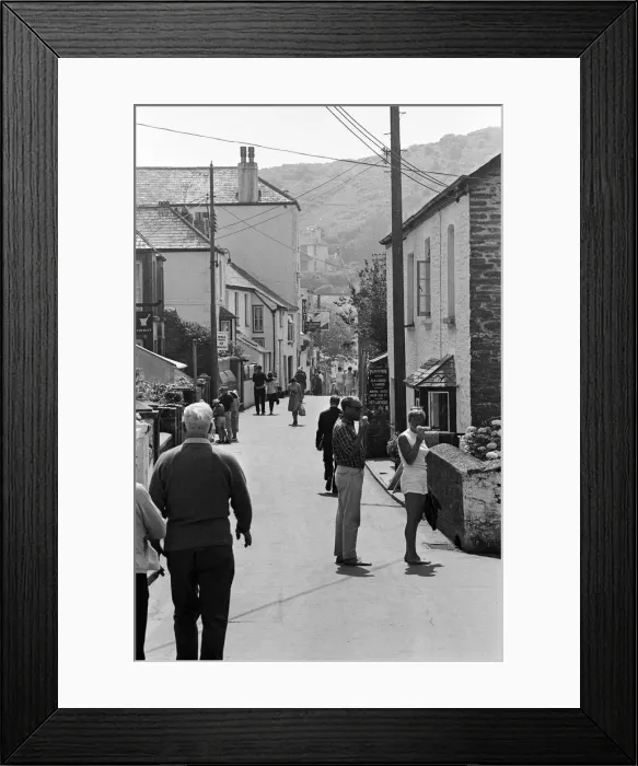 Framed Print : General scenes in Polperro, Cornwall. 13th July 1967 Framed Print : General scenes in Polperro, Cornwall. 13th July 1967