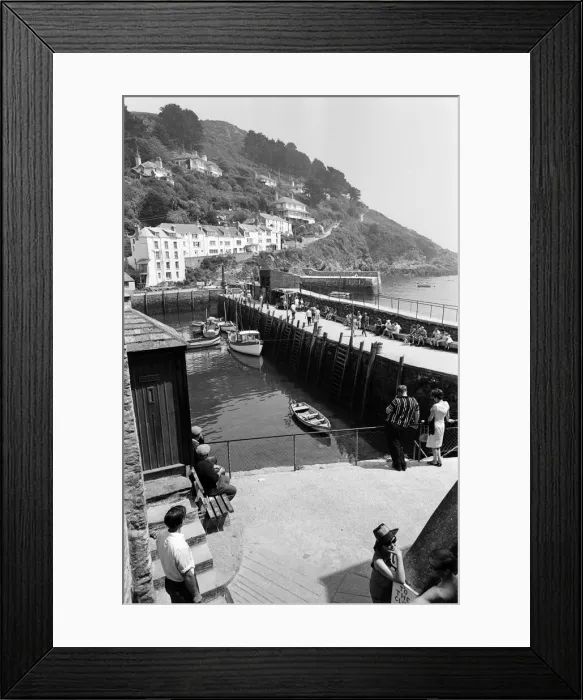 Framed Print : General scenes in Polperro, Cornwall. 13th July 1967 Framed Print : General scenes in Polperro, Cornwall. 13th July 1967