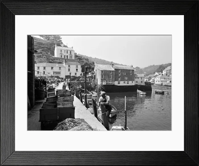Framed Print : General scenes in Polperro, Cornwall. 13th July 1967