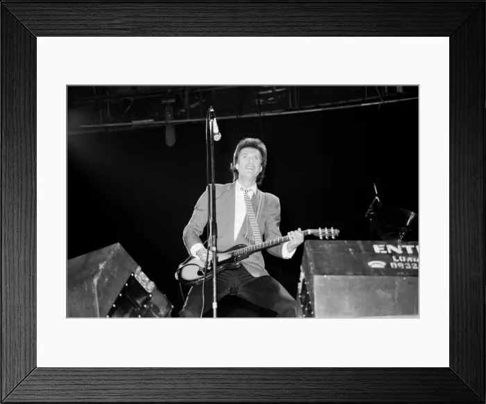Framed Print : Ray Davies, sings as he fronts The Kinks at The Reading Festival, 1981 Framed Print : Ray Davies, sings as he fronts The Kinks at The Reading Festival, 1981