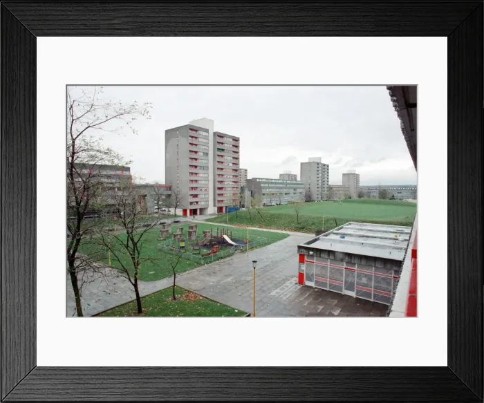 Framed Print : General views of Ferrier housing estate in Kidbrooke, Greenwich, south London Framed Print : General views of Ferrier housing estate in Kidbrooke, Greenwich, south London