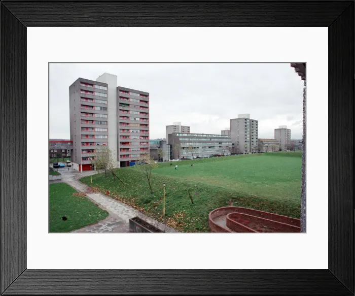 Framed Print : General views of Ferrier housing estate in Kidbrooke, Greenwich, south London Framed Print : General views of Ferrier housing estate in Kidbrooke, Greenwich, south London