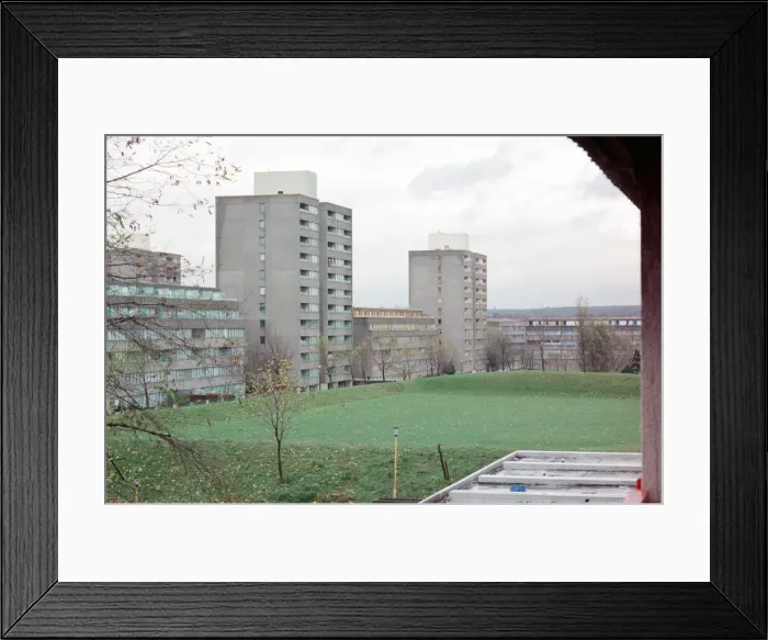 Framed Print : General views of Ferrier housing estate in Kidbrooke, Greenwich, south London Framed Print : General views of Ferrier housing estate in Kidbrooke, Greenwich, south London