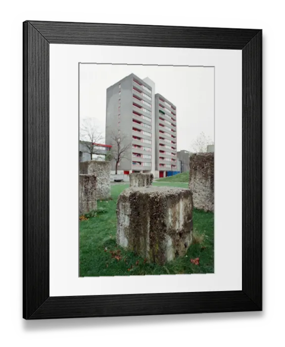 Framed Print : General views of Ferrier housing estate in Kidbrooke, Greenwich, south London Framed Print : General views of Ferrier housing estate in Kidbrooke, Greenwich, south London