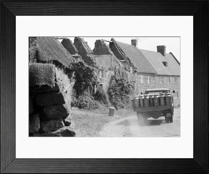 Framed Print : Shutford Village, Oxfordshire. 14th July 1969