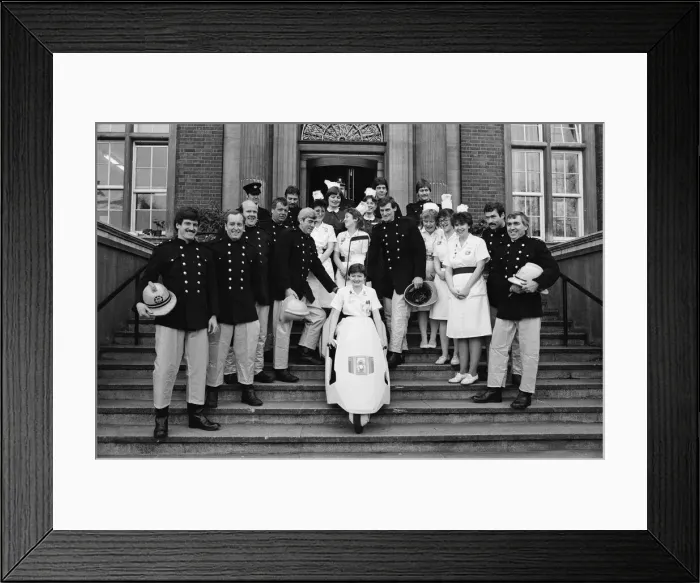 Framed Print : John O Groats to Lands End In a Sinclair C5 The 10-mean Red Watch crew Framed Print : John O Groats to Lands End In a Sinclair C5 The 10-mean Red Watch crew