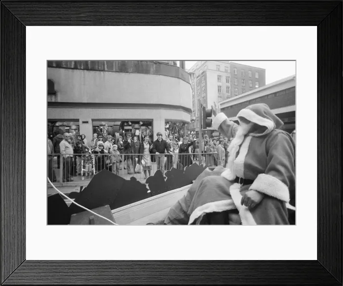 Framed Print : Father Christmas Tours Birmingham City Centre, 8th December 1979 Framed Print : Father Christmas Tours Birmingham City Centre, 8th December 1979