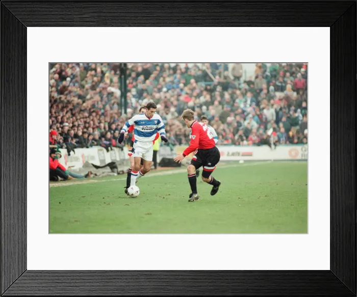 Framed Print : Reading 0-3 Manchester United, FA Cup 4th Round match at Elm Park Framed Print : Reading 0-3 Manchester United, FA Cup 4th Round match at Elm Park