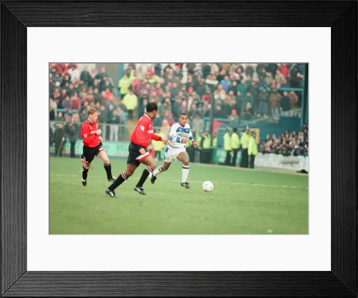 Framed Print : Reading 0-3 Manchester United, FA Cup 4th Round match at Elm Park