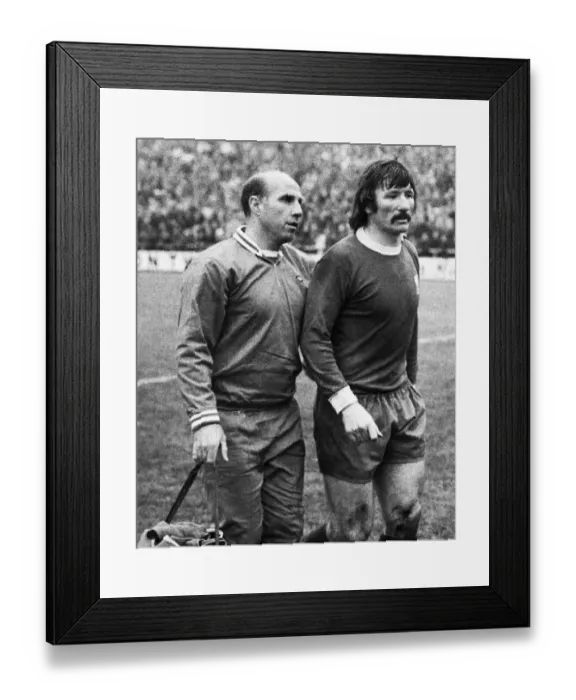Framed Print : European Cup Winners Cup Second Round Second Leg match in Budapest