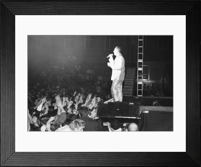 Framed Print : Frankie Goes to Hollywood, European Tour 1987, in concert at the Manchester GMex Centre Framed Print : Frankie Goes to Hollywood, European Tour 1987, in concert at the Manchester GMex Centre