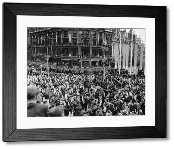 Framed Print : The Carriage Procession of Princes and Princesses of the Blood Royal Framed Print : The Carriage Procession of Princes and Princesses of the Blood Royal