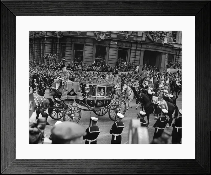 Framed Print : Her Majesty Queen Elizabeth, The Queen Mother with The Princess Margaret seen here in Framed Print : Her Majesty Queen Elizabeth, The Queen Mother with The Princess Margaret seen here in