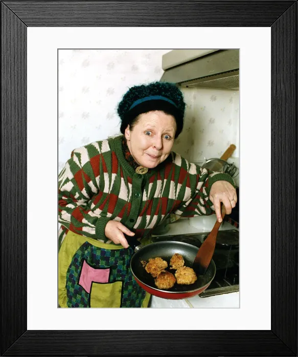Framed Print : TV Programme Take the High Road Gwyneth Guthrie actress as Mrs Mack Framed Print : TV Programme Take the High Road Gwyneth Guthrie actress as Mrs Mack