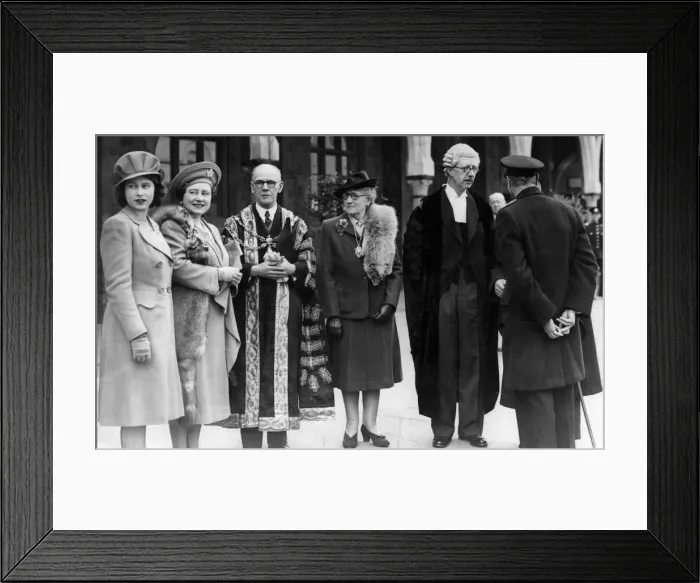 Framed Print : Princess Elizabeth, Queen Elizabeth, King George VI the Mayor of Neath, Councillor J Framed Print : Princess Elizabeth, Queen Elizabeth, King George VI the Mayor of Neath, Councillor J