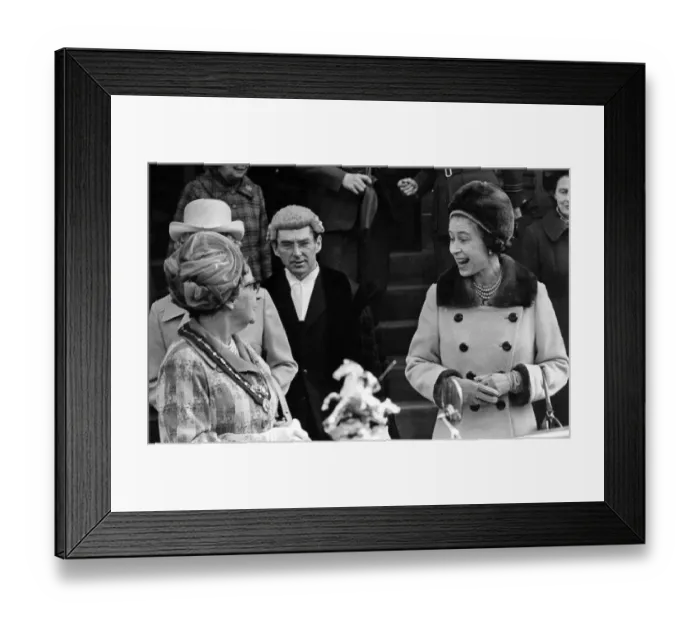 Framed Print : As Queen Elizabeth II leaves the Town Hall, Merthyr, she jokes with the Mayoress (Mrs C Framed Print : As Queen Elizabeth II leaves the Town Hall, Merthyr, she jokes with the Mayoress (Mrs C