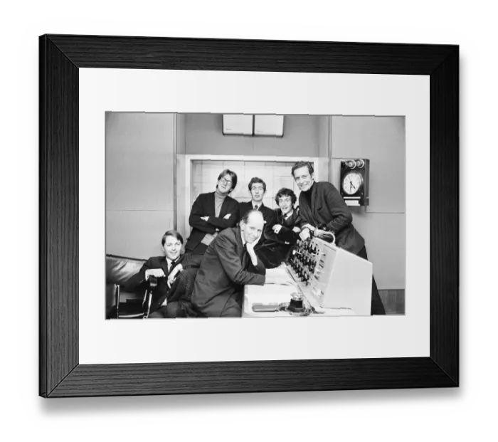 Framed Print : BBC Radio One Rehearsals ahead of official launch, Studio Scenes, Broadcasting House