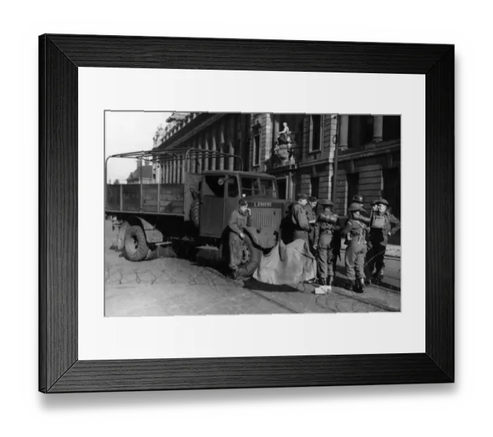 Framed Print : Invasion exercise, Hull 25th July 1942 Suspected to be members of the enemy Framed Print : Invasion exercise, Hull 25th July 1942 Suspected to be members of the enemy