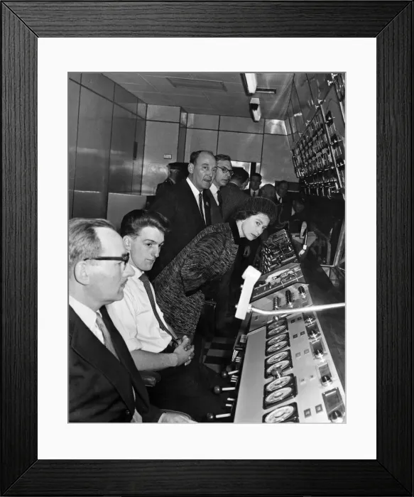 Framed Print : The Queen looks out from the control room at Spencer Works Framed Print : The Queen looks out from the control room at Spencer Works