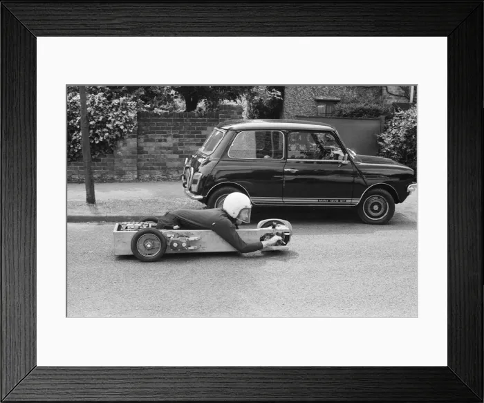 Framed Print : Lucas 2000 Electric Motor Contest. Picture shows car no: 18 Framed Print : Lucas 2000 Electric Motor Contest. Picture shows car no: 18