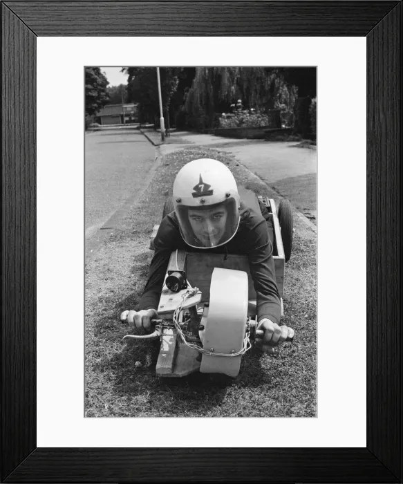 Framed Print : Lucas 2000 Electric Motor Contest. Picture shows car no: 18 Framed Print : Lucas 2000 Electric Motor Contest. Picture shows car no: 18