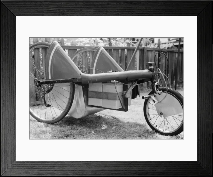 Framed Print : Lucas 2000 Electric Motor Contest. Picture shows car no: 68 Framed Print : Lucas 2000 Electric Motor Contest. Picture shows car no: 68