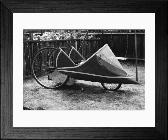 Framed Print : Lucas 2000 Electric Motor Contest. Picture shows car no: 68 Framed Print : Lucas 2000 Electric Motor Contest. Picture shows car no: 68