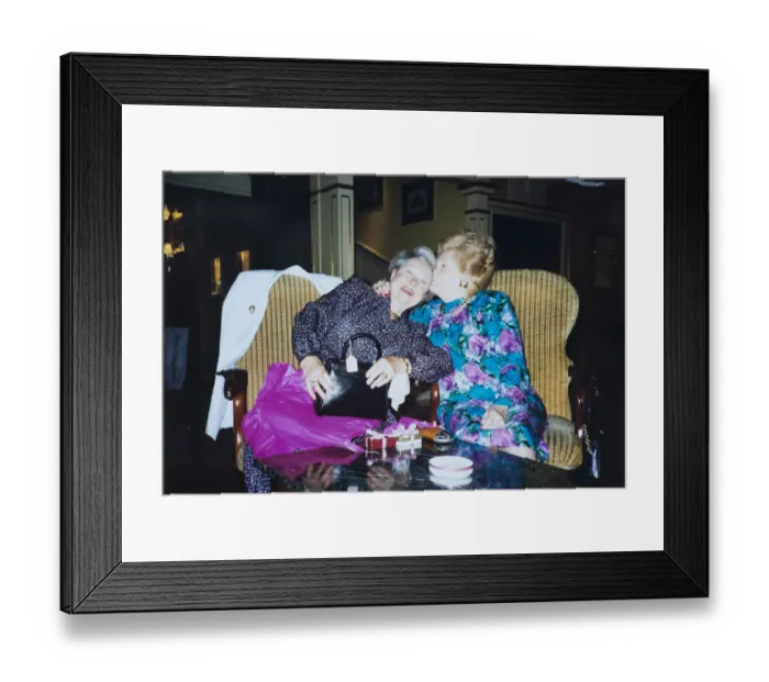 Framed Print : Undated picture shows Agnes Stiven with Mary Trump, Donald Trumps mother (right)