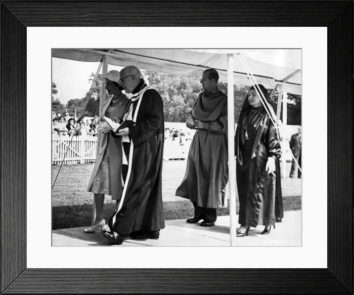 Framed Print : Queen Elizabeth II and Prince Philip visiting Wales. Pictured attending the Royal Framed Print : Queen Elizabeth II and Prince Philip visiting Wales. Pictured attending the Royal