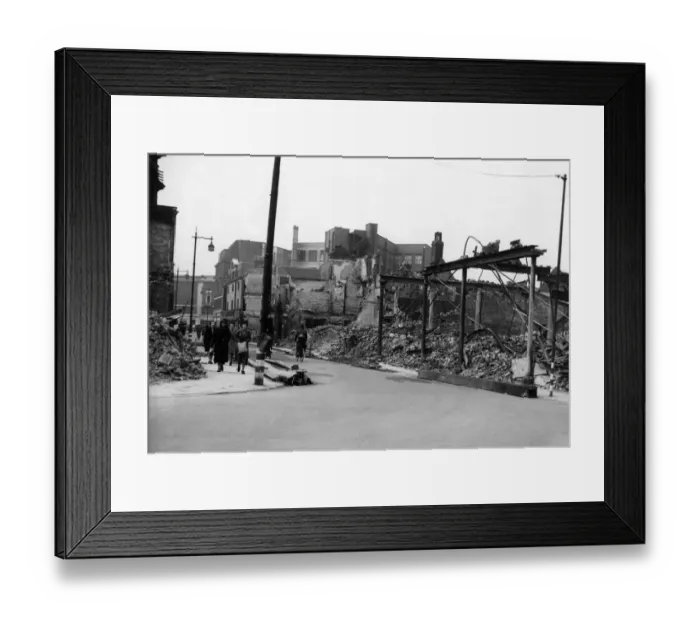 Framed Print : The Thornton Varley site, Brook Street, Hull 8th May 1941 Framed Print : The Thornton Varley site, Brook Street, Hull 8th May 1941