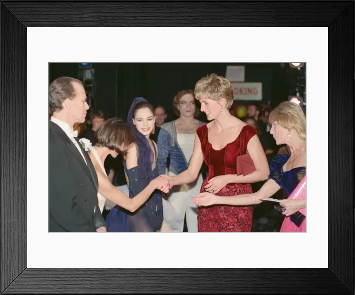 Framed Print : Princess Diana meets the mini ballet stars at Her Majestys Theatre, Haymarket Framed Print : Princess Diana meets the mini ballet stars at Her Majestys Theatre, Haymarket