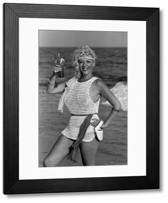 Framed Print : Actress Julie Goodyear, Bet Lynch in Coronation Street, on holiday in Portugal Framed Print : Actress Julie Goodyear, Bet Lynch in Coronation Street, on holiday in Portugal