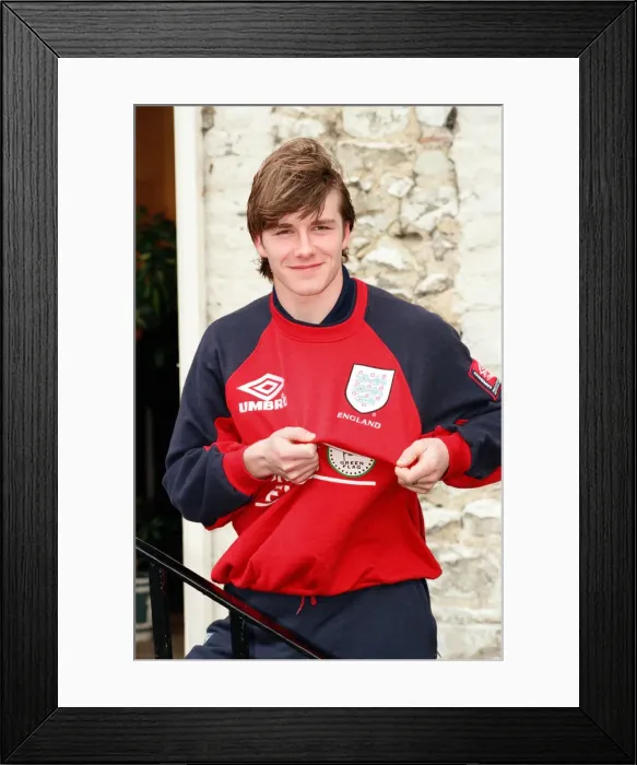 Framed Print : David Beckham, 21 years old, pictured at Bisham Abbey, where he is training with Framed Print : David Beckham, 21 years old, pictured at Bisham Abbey, where he is training with