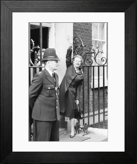 Framed Print : Margaret Thatcher PM pictured outside Downing Street, London, Sunday 18th April 1982 Framed Print : Margaret Thatcher PM pictured outside Downing Street, London, Sunday 18th April 1982