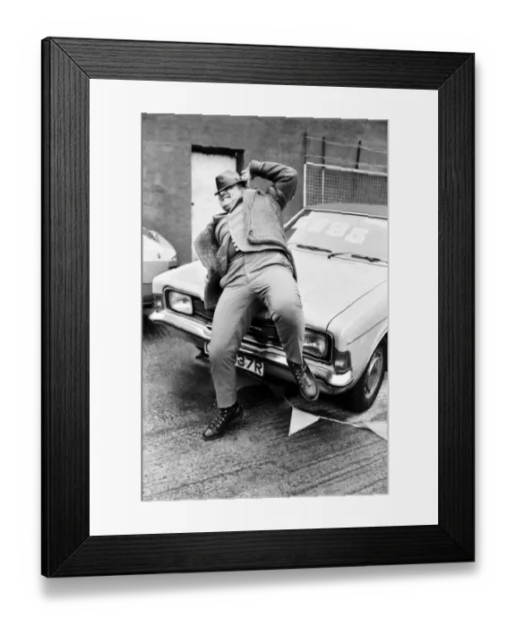 Framed Print : Liverpudlian comedian Alexei Sayle who stars in the BBC television comedy series Framed Print : Liverpudlian comedian Alexei Sayle who stars in the BBC television comedy series
