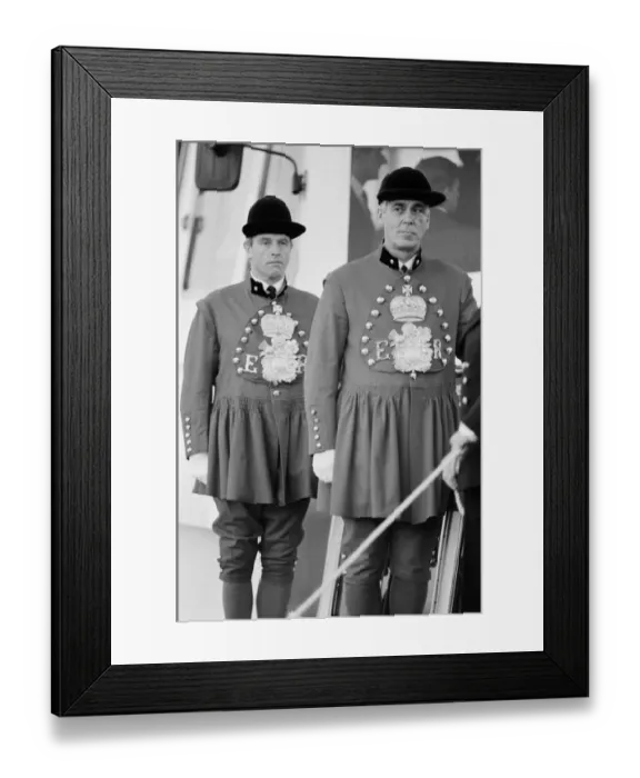 Framed Print : Queen Elizabeth II opens London City Airport, to the East of London