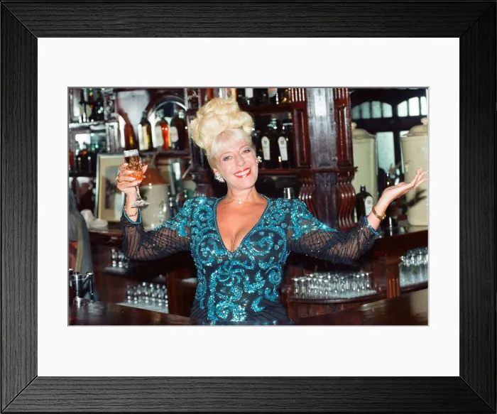 Framed Print : Coronation Streets Julie Goodyear pictured in a pub. 29th May 1994 Framed Print : Coronation Streets Julie Goodyear pictured in a pub. 29th May 1994