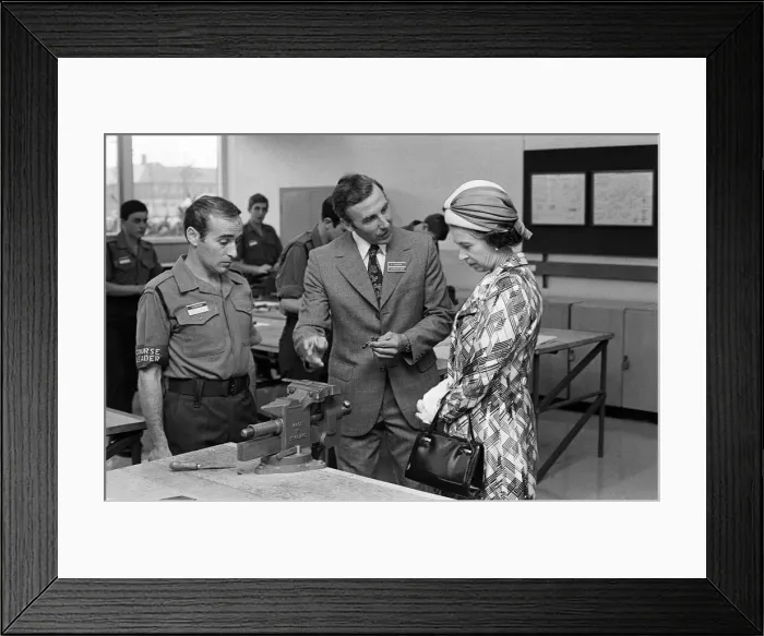 Framed Print : Queen Elizabeth II visiting Catterick Garrison, Richmondshire, North Yorkshire Framed Print : Queen Elizabeth II visiting Catterick Garrison, Richmondshire, North Yorkshire