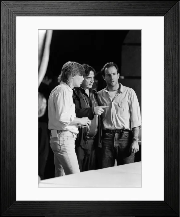 Framed Print : David Bailey making the Greenpeace anti-fur film Dumb Animals. 21st June 1985