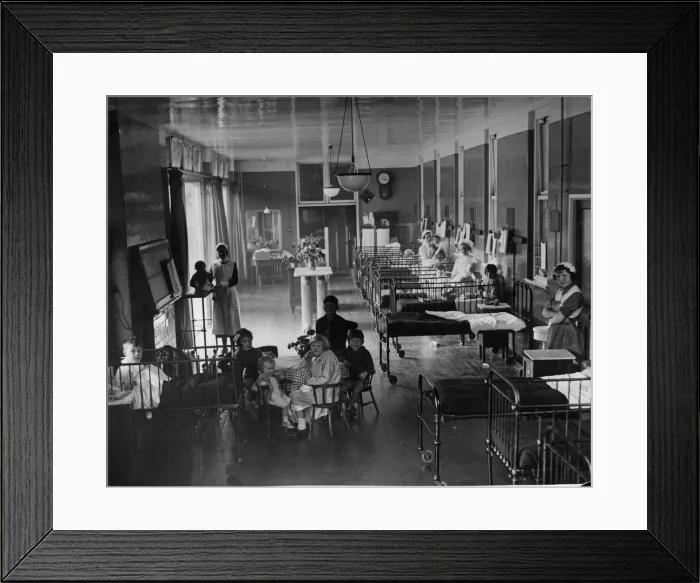Framed Print : A ward in a Childrens Hospital in Birmingham, Midlands, England in the mid 1930s Framed Print : A ward in a Childrens Hospital in Birmingham, Midlands, England in the mid 1930s