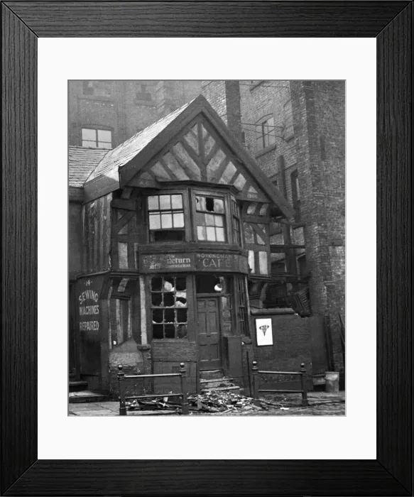 Framed Print : 01039834 Framed Print : 01039834