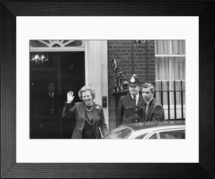 Framed Print : Margaret Thatcher PM pictured outside Downing Street, London, Wednesday 7th April 1982 Framed Print : Margaret Thatcher PM pictured outside Downing Street, London, Wednesday 7th April 1982
