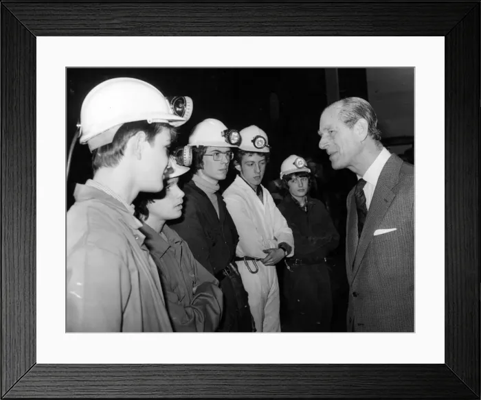 Framed Print : Prince Philip, Duke of Edinburgh meets members of the PWLL Potholing Club Framed Print : Prince Philip, Duke of Edinburgh meets members of the PWLL Potholing Club