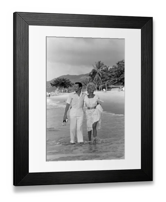 Framed Print : Julie Goodyear on holiday in Puerto Vallarta, Mexico with husband Richard Skrob